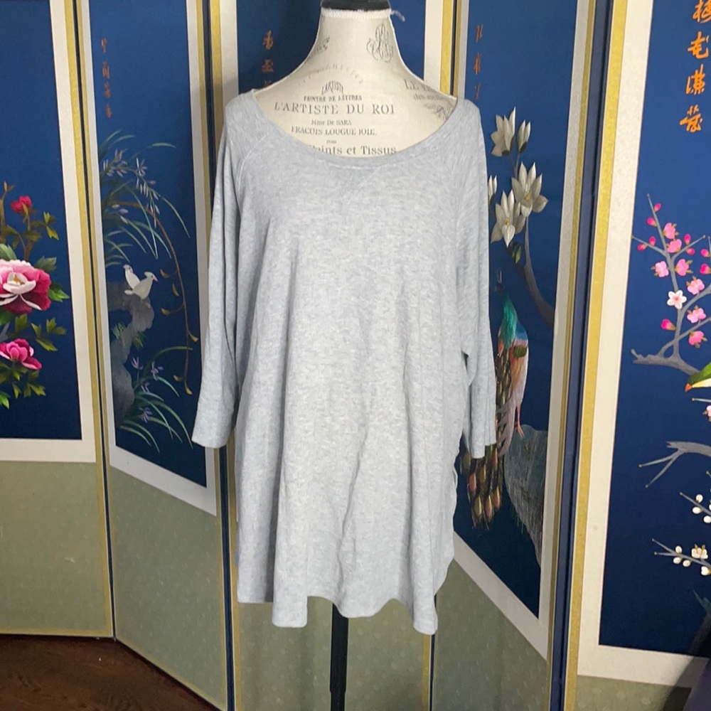 Cold shoulder top